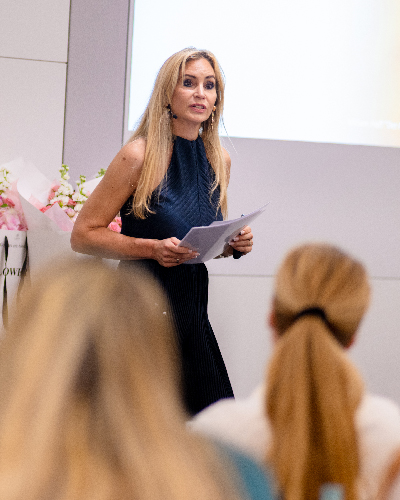 Miriam Hoff Keynote_Miriam_Hoff_2.jpg